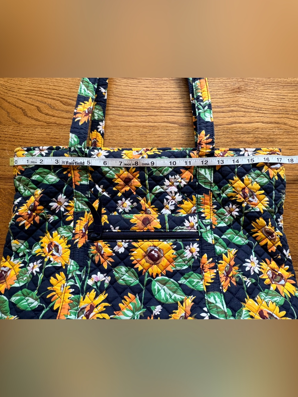 Vera Bradley Vera Tote Bag retired Sunflowers print - very clean! - Picture 14 of 16